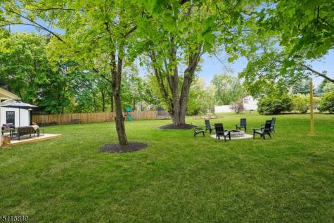 101 Sunnyview Avenue West Mansfield NJ 07840