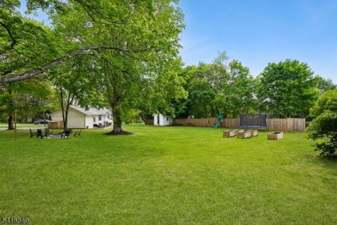 101 Sunnyview Avenue West Mansfield NJ 07840