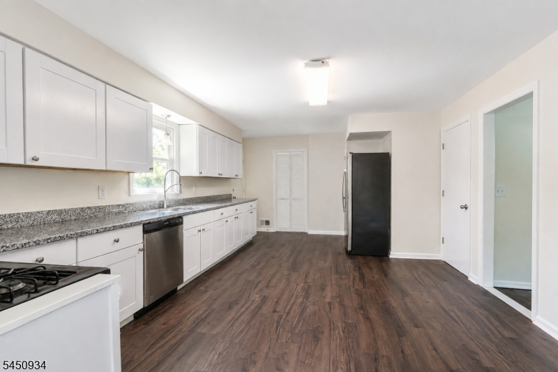 25 Lincoln Avenue Piscataway NJ 08854