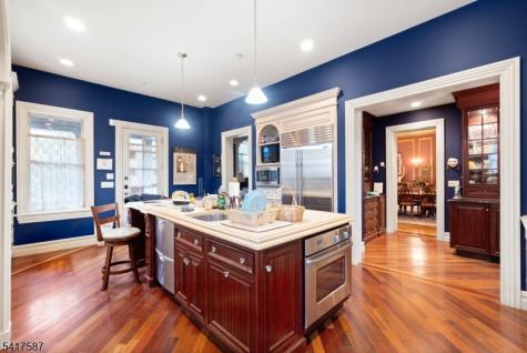 90 Gregory Avenue West Orange NJ 07052