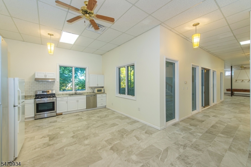194 Eileen Drive Cedar Grove NJ 07009