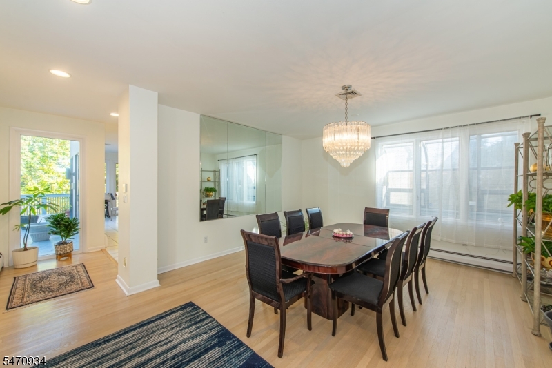 194 Eileen Drive Cedar Grove NJ 07009