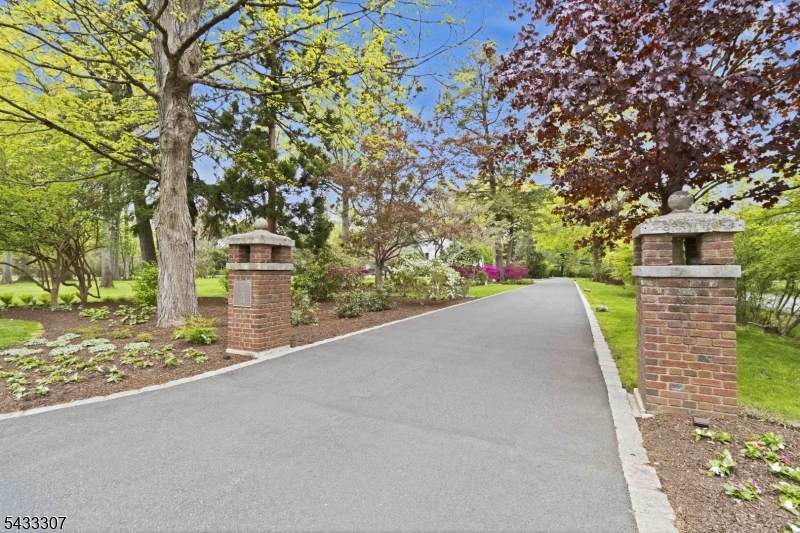 12 Normandy Parkway Morris NJ 07960