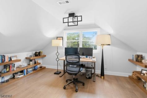 12 Normandy Parkway Morris NJ 07960
