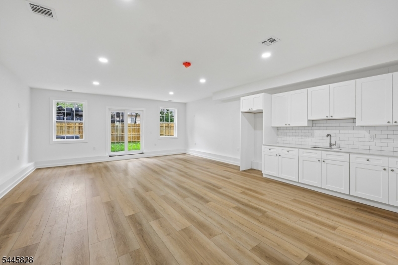 7 Terrace Place Belleville NJ 07109
