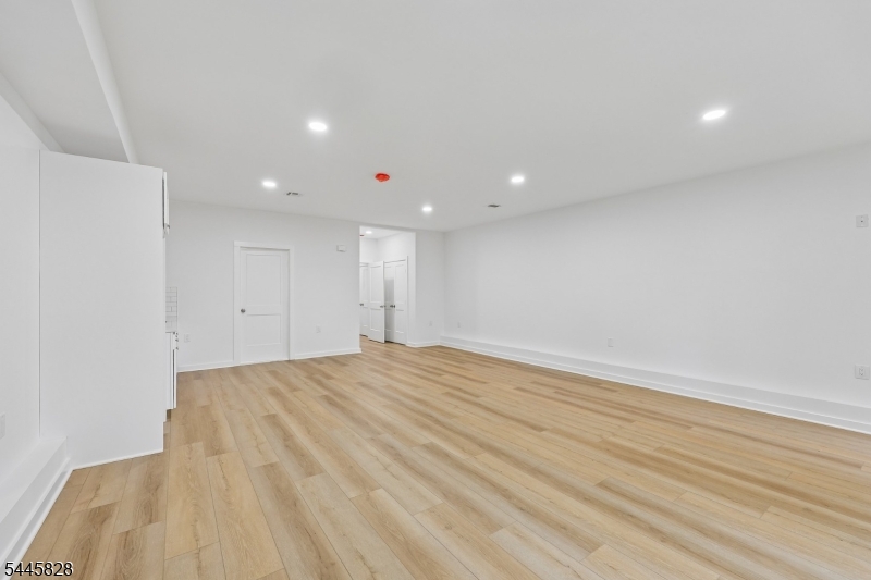 7 Terrace Place Belleville NJ 07109