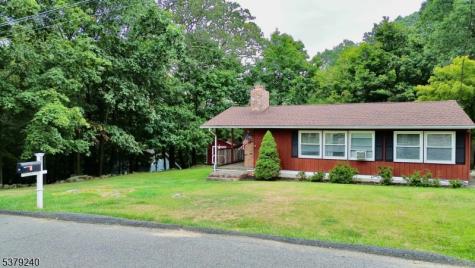221 S Maryland Avenue Jefferson NJ 07849