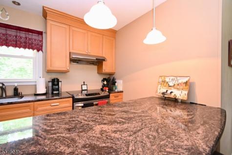 221 S Maryland Avenue Jefferson NJ 07849