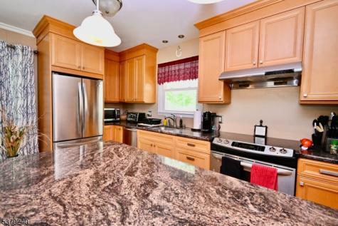 221 S Maryland Avenue Jefferson NJ 07849