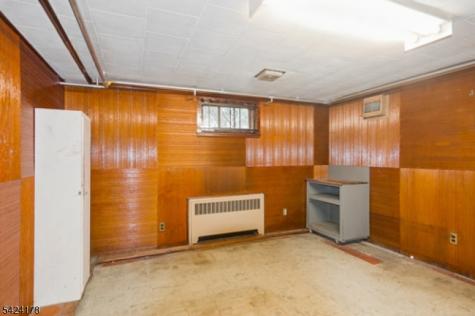 2100 Orchard Terrace Linden NJ 07036