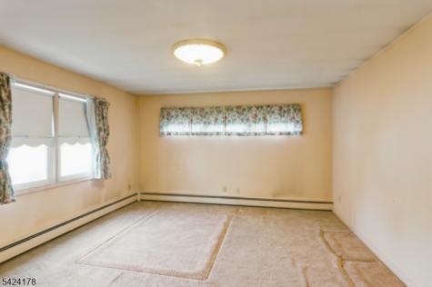 2100 Orchard Terrace Linden NJ 07036