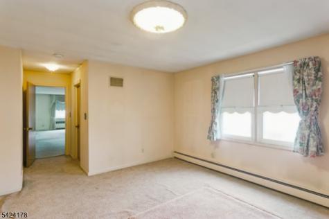2100 Orchard Terrace Linden NJ 07036