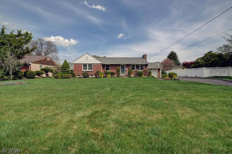 348 Boulevard Pequannock NJ 07444