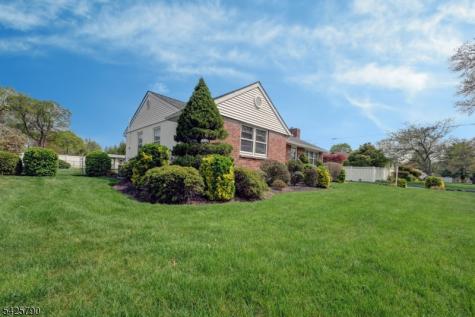 348 Boulevard Pequannock NJ 07444