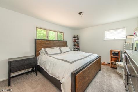 319 Winifred Drive Totowa NJ 07512