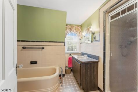 1400 Summit Terrace Linden NJ 07036