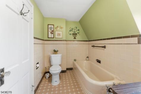 1400 Summit Terrace Linden NJ 07036