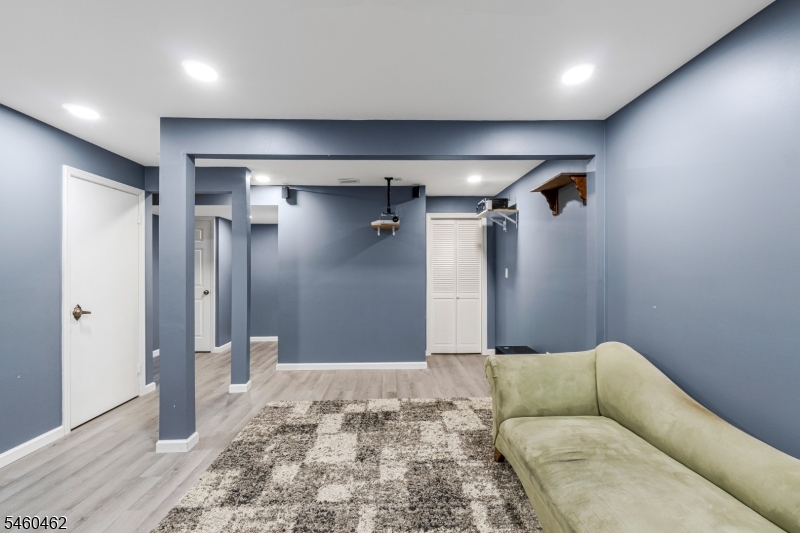 32 Chelsea Way Bridgewater NJ 08807
