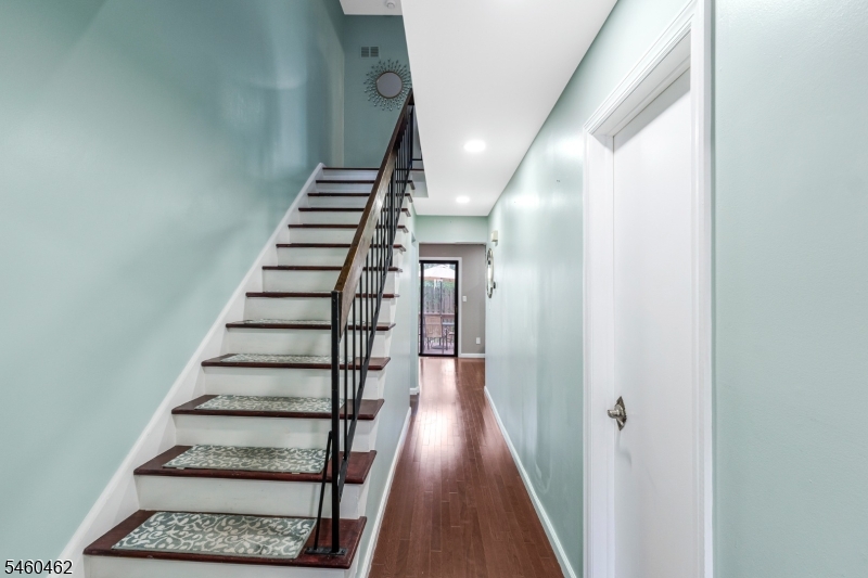 32 Chelsea Way Bridgewater NJ 08807