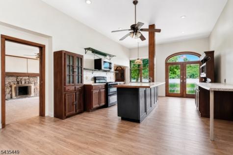 55 Cottage Avenue Frankford NJ 07826