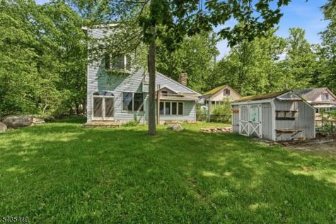 55 Cottage Avenue Frankford NJ 07826