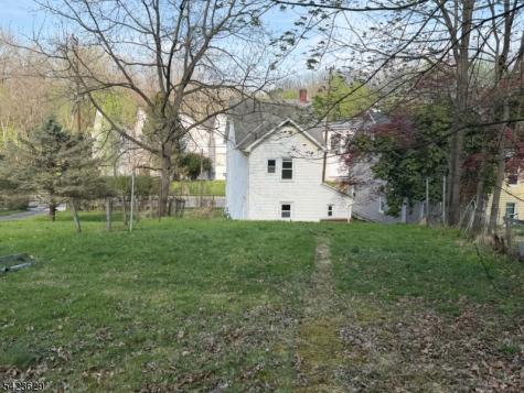 564 Warren Street Phillipsburg NJ 08865
