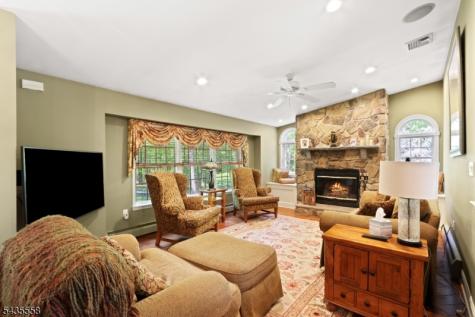 65 O Brien Road Mansfield NJ 07840