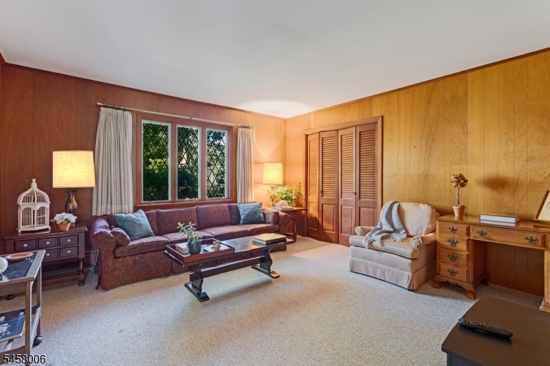 18 Tree Top Drive Springfield NJ 07081