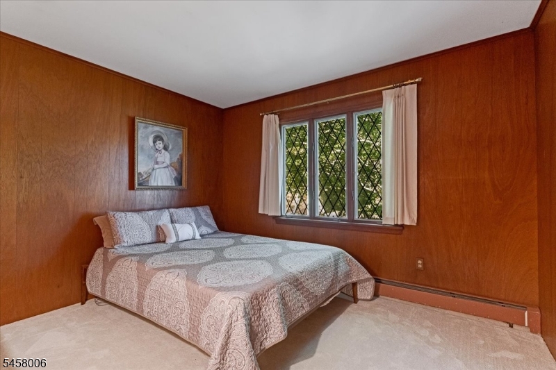 18 Tree Top Drive Springfield NJ 07081