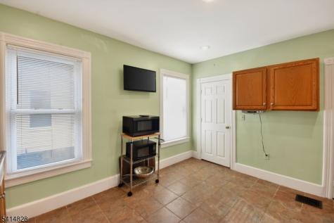 962 W 6th Street Plainfield NJ 07063