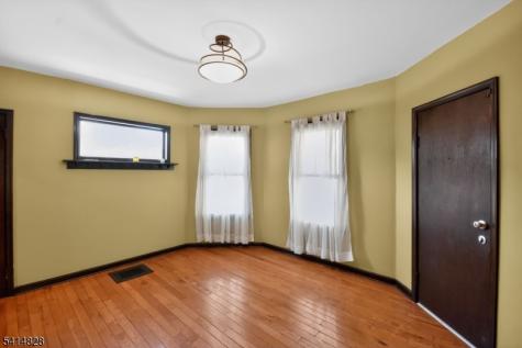 962 W 6th Street Plainfield NJ 07063