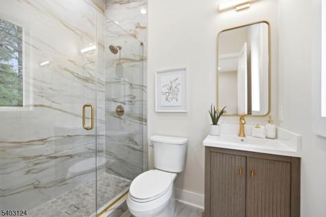 17 Arlington Drive Livingston NJ 07039