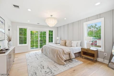 17 Arlington Drive Livingston NJ 07039