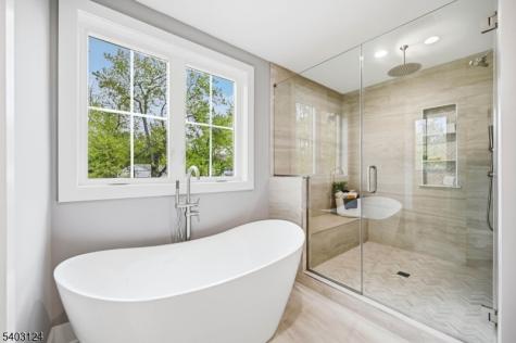 17 Arlington Drive Livingston NJ 07039