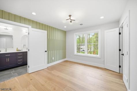 17 Arlington Drive Livingston NJ 07039