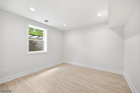 17 Arlington Drive Livingston NJ 07039
