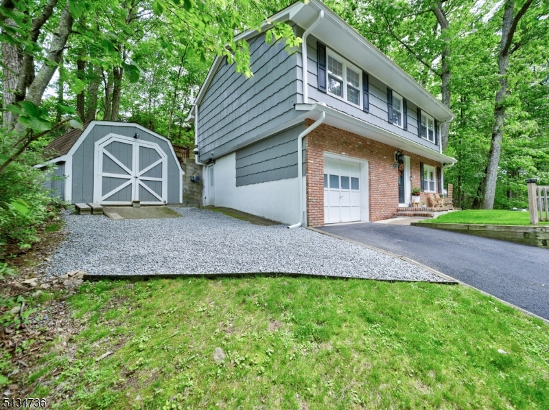 432 Lakeside Avenue Hopatcong NJ 07821
