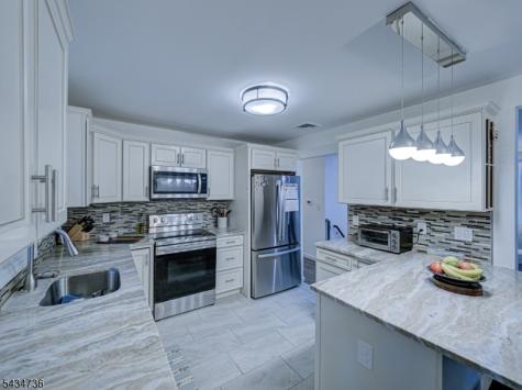 432 Lakeside Avenue Hopatcong NJ 07821