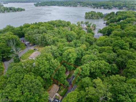 432 Lakeside Avenue Hopatcong NJ 07821