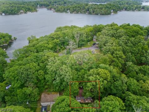 432 Lakeside Avenue Hopatcong NJ 07821