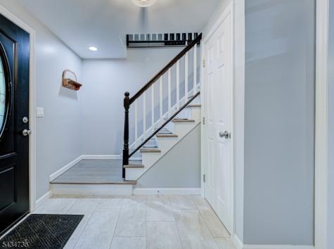 432 Lakeside Avenue Hopatcong NJ 07821