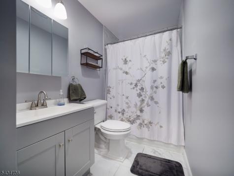 432 Lakeside Avenue Hopatcong NJ 07821
