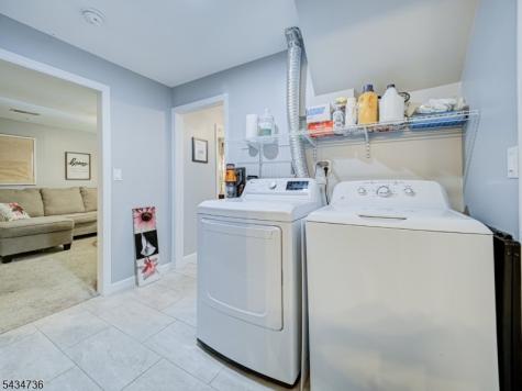 432 Lakeside Avenue Hopatcong NJ 07821