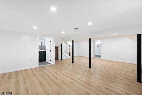 37 Wayne Avenue East Orange NJ 07018