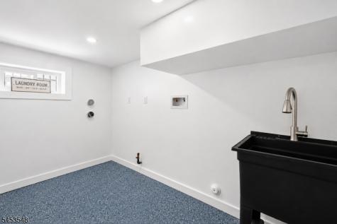 37 Wayne Avenue East Orange NJ 07018