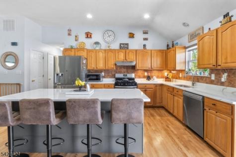 337 Boesel Avenue Manville NJ 08835
