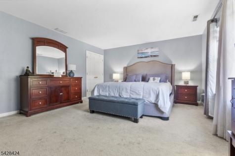 337 Boesel Avenue Manville NJ 08835