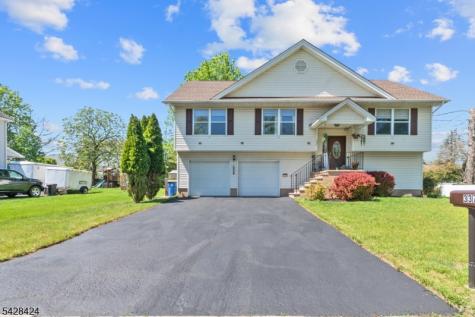 337 Boesel Avenue Manville NJ 08835