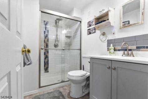 337 Boesel Avenue Manville NJ 08835