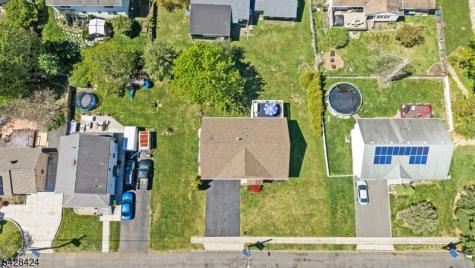 337 Boesel Avenue Manville NJ 08835